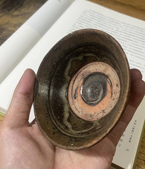 古玩陶瓷贛州窯黑釉茶盞真品鑒賞圖