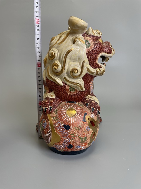 古玩陶瓷晚清民國 特大號日本官窯 九谷燒獅子真品鑒賞圖