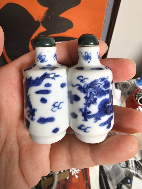 古玩陶瓷清光緒 青花龍紋雙連鼻煙壺真品鑒賞圖