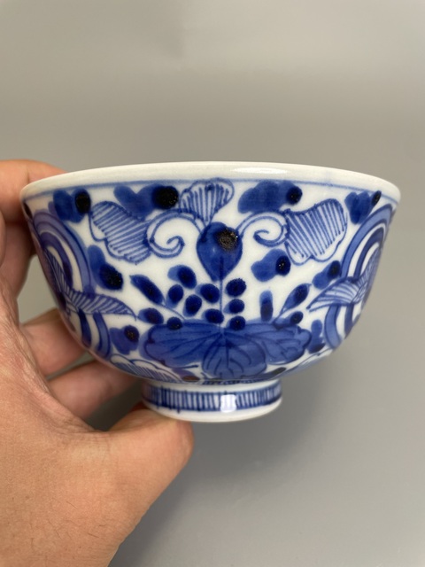 古玩陶瓷清早期 青花福在眼前花卉紋茶碗拍賣，當前價格230元