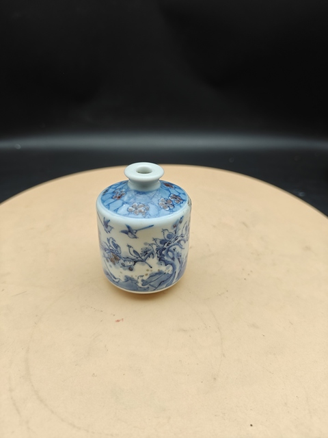 古玩陶瓷青花釉里紅鼻煙壺拍賣,當前價格2200元