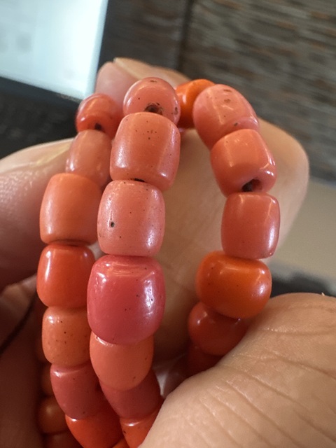 古玩玉器琉璃桶珠真品鑒賞圖