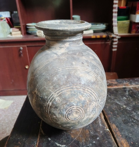 古玩陶瓷繭形壺真品鑒賞圖