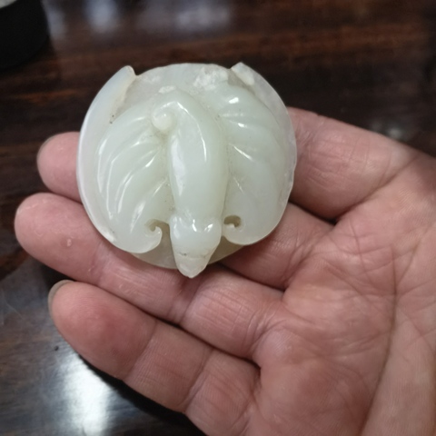 古玩玉器和田玉雕“福在眼前”掛墜真品鑒賞圖