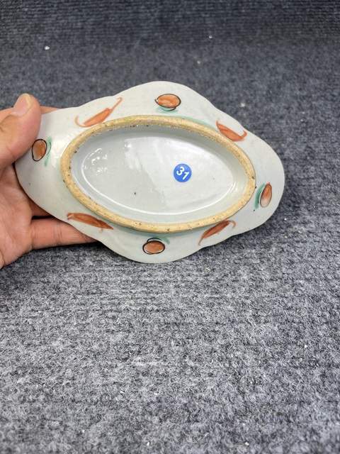 古玩陶瓷粉彩花卉紋盤拍賣,當前價格388元