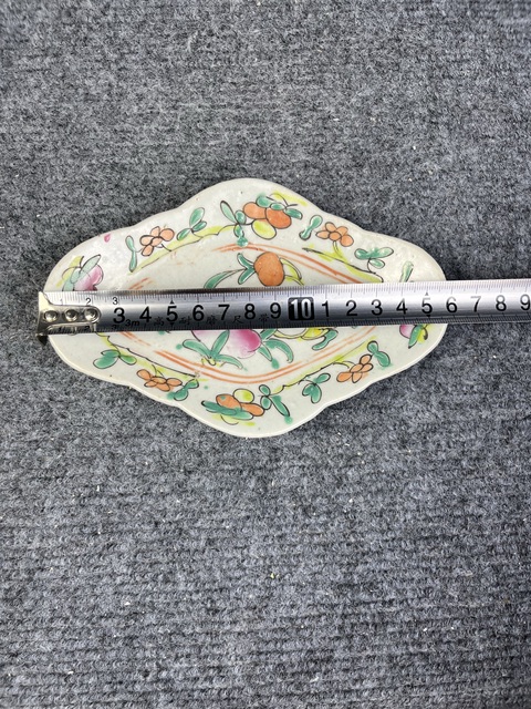 古玩陶瓷粉彩花卉紋盤拍賣,當前價格388元