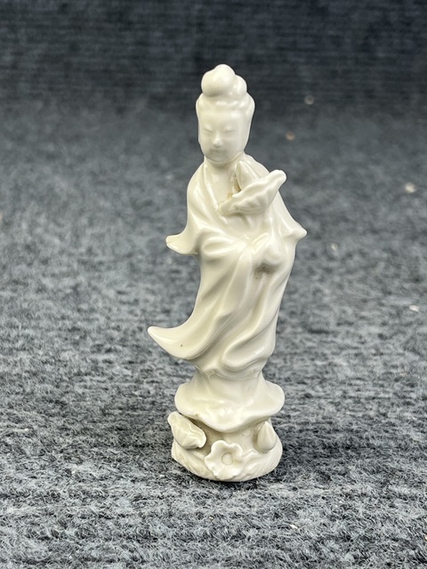 古玩陶瓷德化窯觀音塑像拍賣,當前價格688元