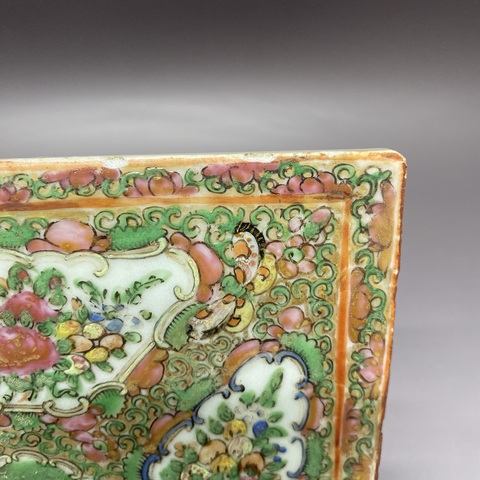 古玩陶瓷廣彩花鳥蝶紋瓷板畫真品鑒賞圖