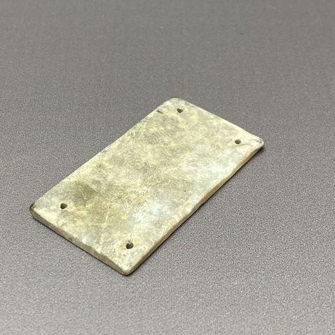 古玩陶瓷博物館級(jí)別·漢代金縷玉衣玉壁一片拍賣,當(dāng)前價(jià)格269元