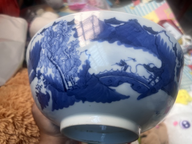 古玩陶瓷樵漁耕讀山水紋青花碗真品鑒賞圖