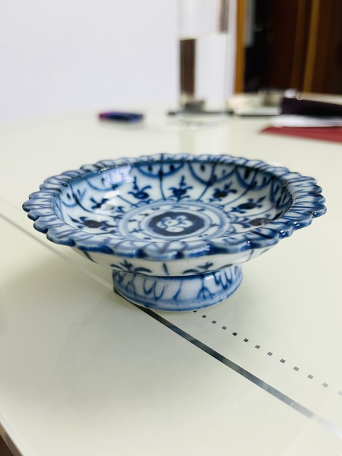 古玩陶瓷清道光?花卉紋青花高足花口盤拍賣,當前價格690元