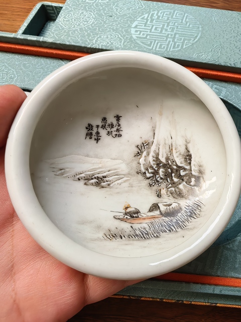 古玩陶瓷民國粉彩雪景圖鏜鑼洗印盒拍賣,當(dāng)前價格9999元