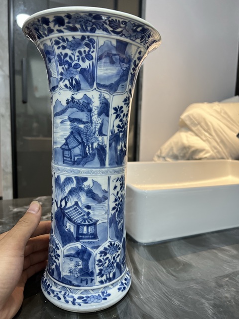 古玩陶瓷山水花卉紋青花花觚真品鑒賞圖