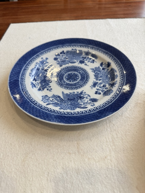 古玩陶瓷菲茨修紋青花盤真品鑒賞圖