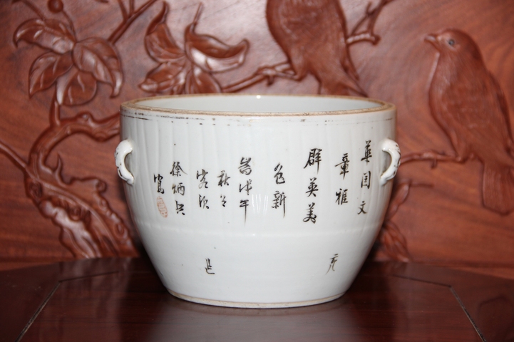 古玩陶瓷粉彩四系粥罐真品鑒賞圖