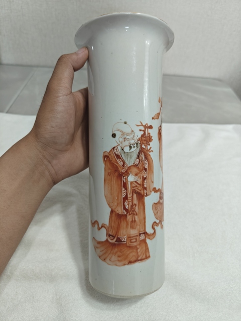 古玩陶瓷礬紅人物花插真品鑒賞圖