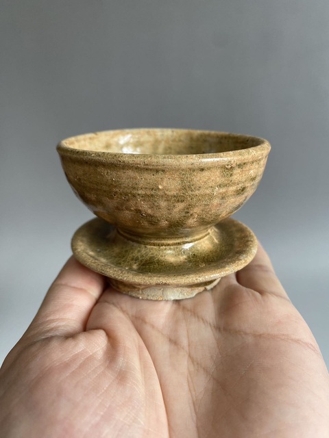 古玩陶瓷青釉盞托真品鑒賞圖