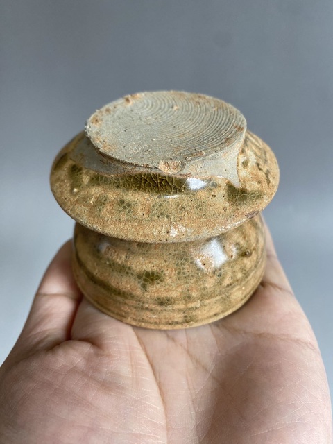 古玩陶瓷青釉盞托真品鑒賞圖