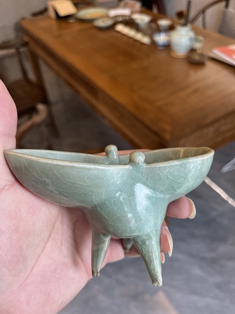 古玩陶瓷明代·青釉爵杯 真品鑒賞圖