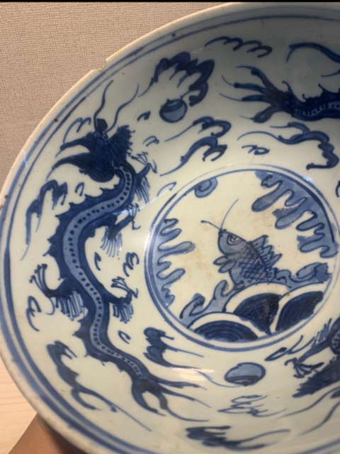 古玩陶瓷明晚期青花魚化龍紋碗真品鑒賞圖