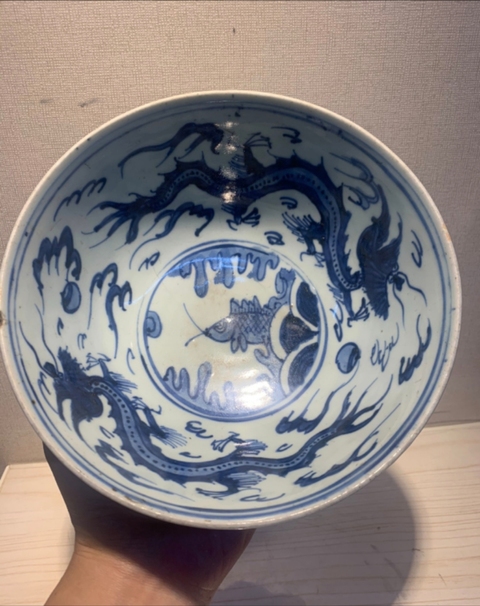古玩陶瓷明晚期青花魚化龍紋碗真品鑒賞圖