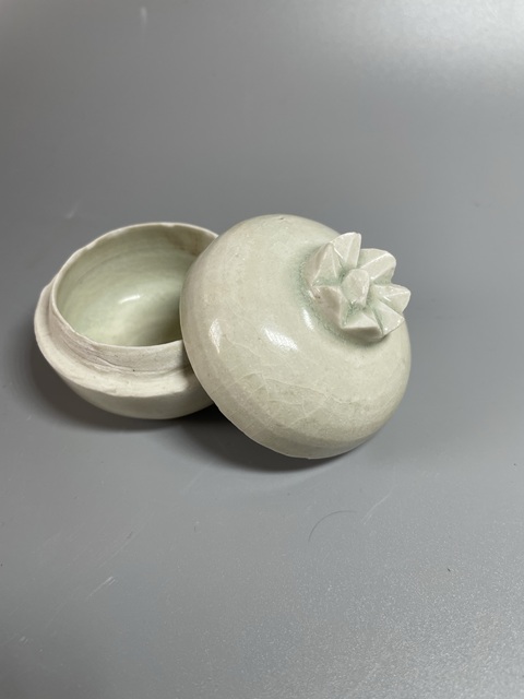 古玩陶瓷宋代石榴粉盒拍賣,當前價格5000元