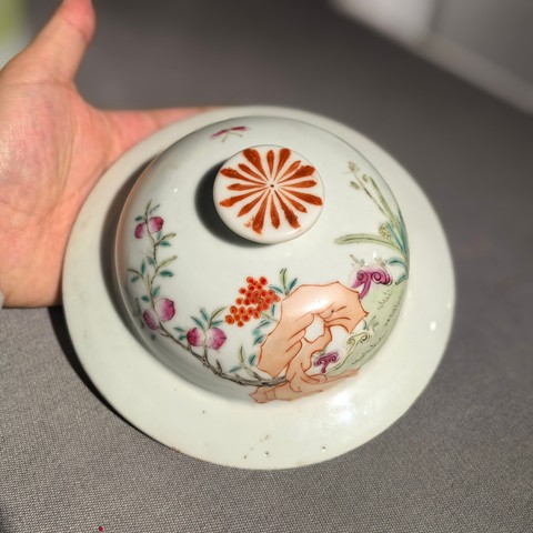 古玩陶瓷粉彩嬰戲圖將軍罐真品鑒賞圖