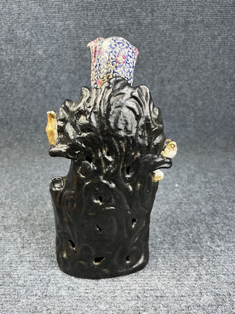 古玩陶瓷粉彩觀音塑像真品鑒賞圖