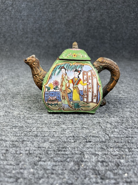 古玩雜項(xiàng)銅胎畫琺瑯人物執(zhí)壺真品鑒賞圖