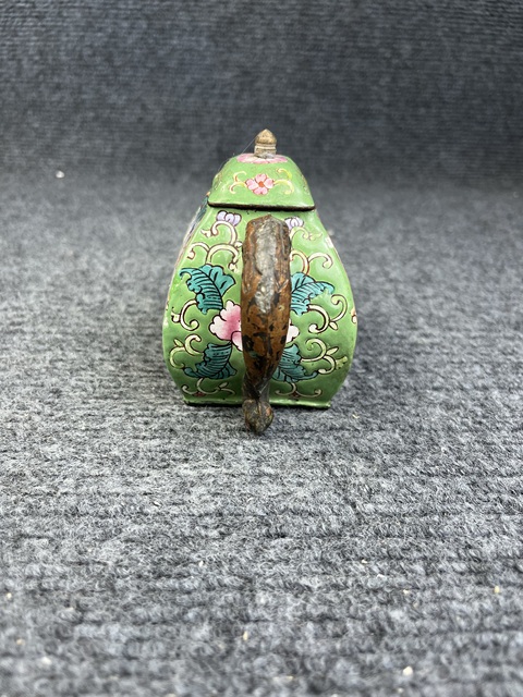 古玩雜項(xiàng)銅胎畫琺瑯人物執(zhí)壺真品鑒賞圖