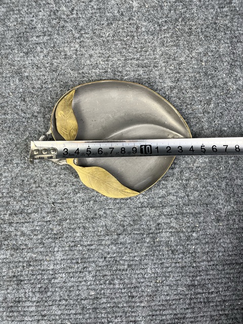 古玩雜項錫嵌銅桃型水洗真品鑒賞圖