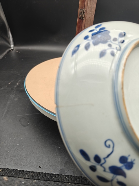 古玩陶瓷青花盤真品鑒賞圖