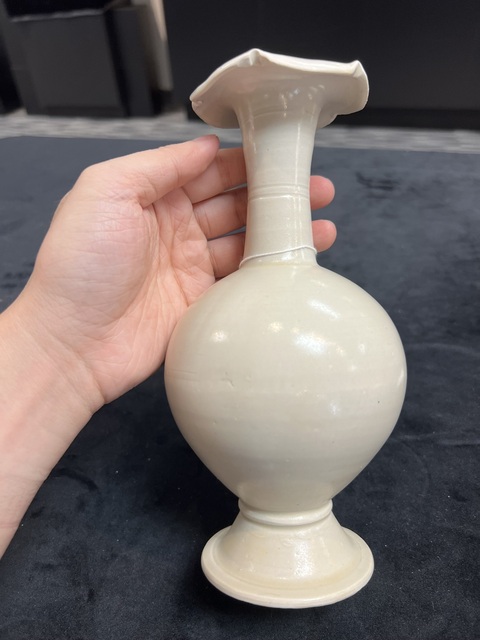 古玩雜項瓶真品鑒賞圖