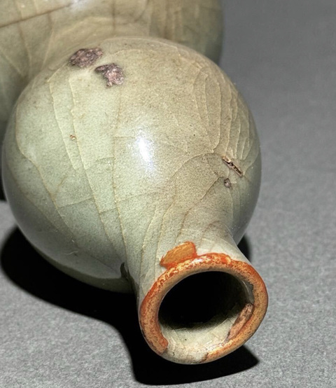 古玩陶瓷龍泉葫蘆瓶真品鑒賞圖