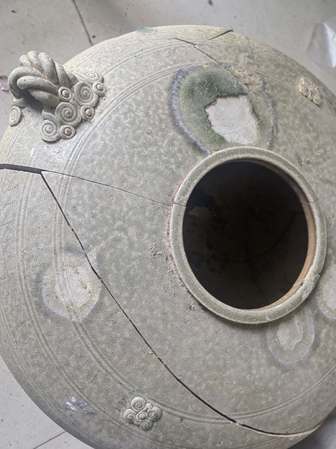 古玩陶瓷青釉瓿真品鑒賞圖