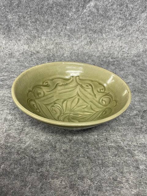 古玩陶瓷耀州窯刻花大碗真品鑒賞圖