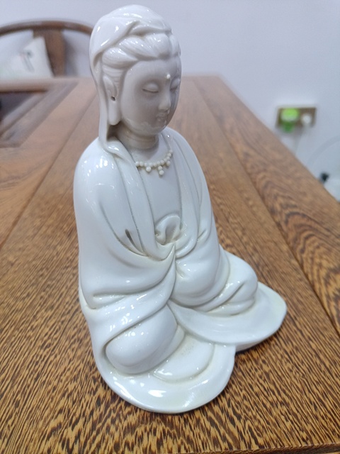古玩陶瓷德化窯觀音塑像拍賣,當前價格350元