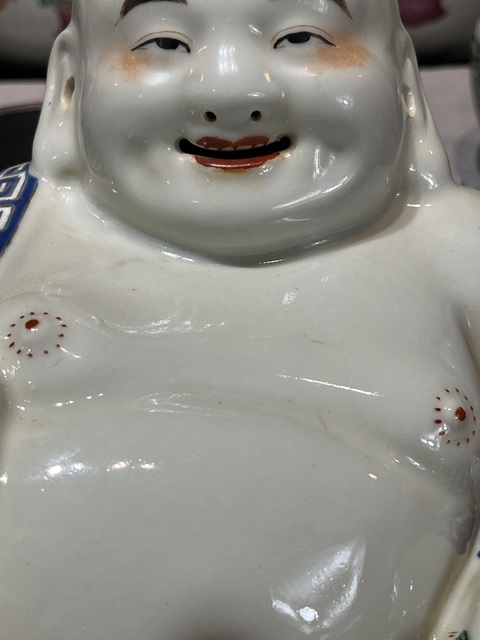 古玩陶瓷粉彩彌勒佛塑像真品鑒賞圖