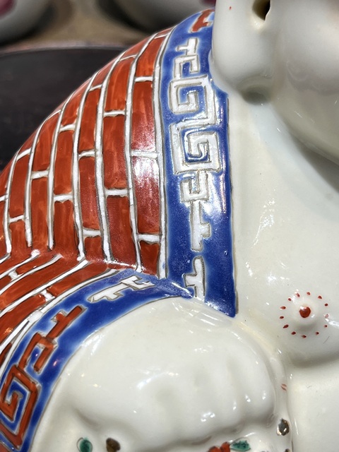 古玩陶瓷粉彩彌勒佛塑像真品鑒賞圖