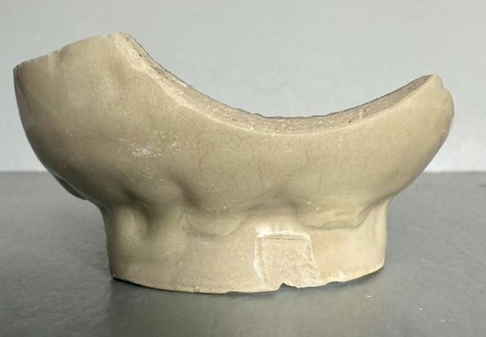 古玩陶瓷南宋官窯標本真品鑒賞圖