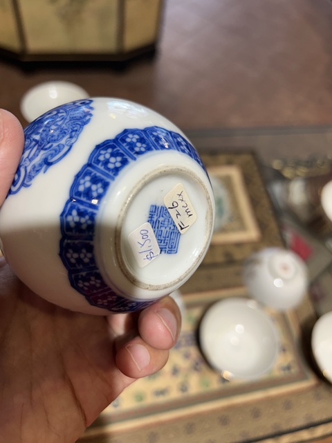 古玩陶瓷團龍紋青花水盂真品鑒賞圖
