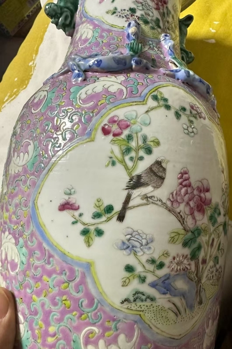 古玩陶瓷花鳥紋粉彩瓶真品鑒賞圖