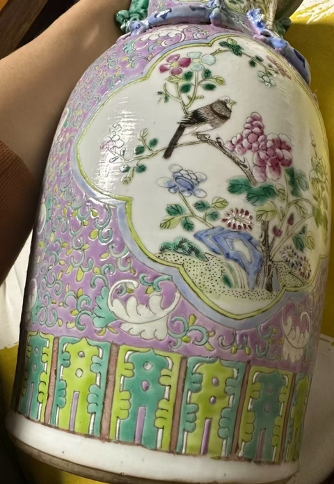 古玩陶瓷花鳥紋粉彩瓶真品鑒賞圖