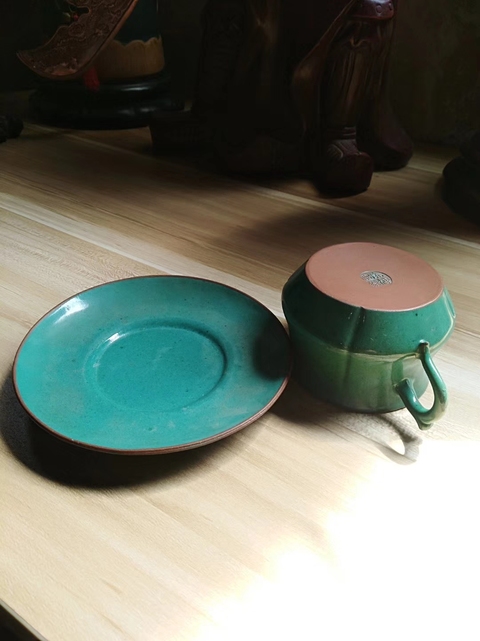 古玩雜項松綠釉鐵畫軒杯碟一套拍賣,當前價格2000元