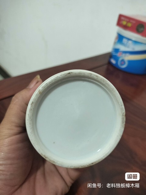 古玩陶瓷青花山水人物紋筆筒真品鑒賞圖