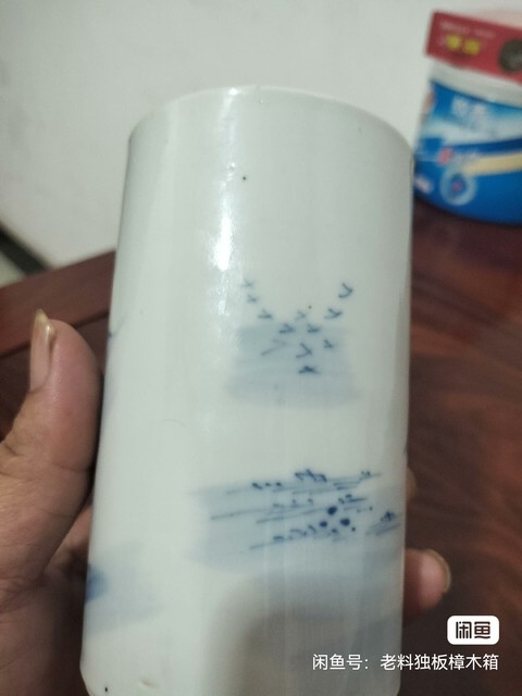 古玩陶瓷青花山水人物紋筆筒真品鑒賞圖