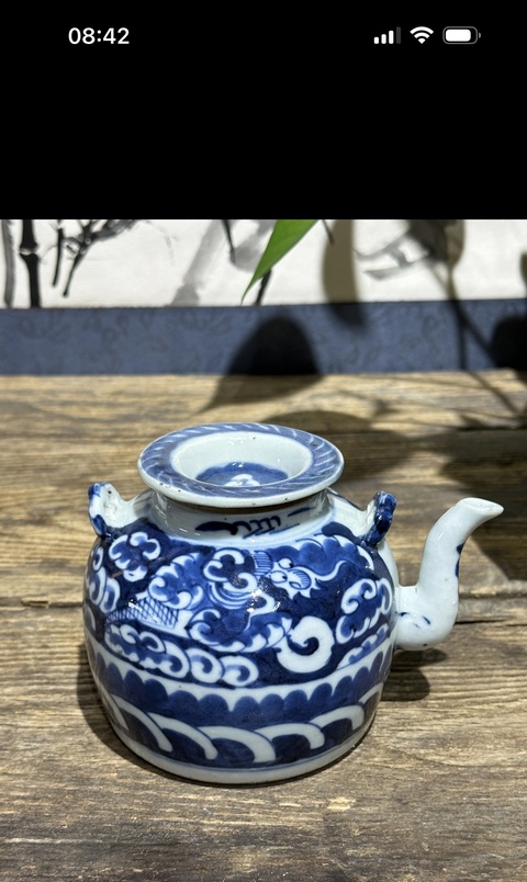 古玩陶瓷清中期青花云龍紋茶壺拍賣，當前價格2500元