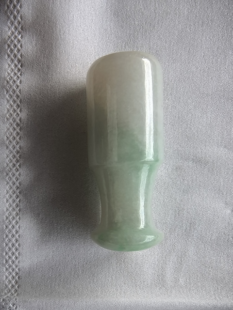 古玩玉器翡翠煙嘴真品鑒賞圖