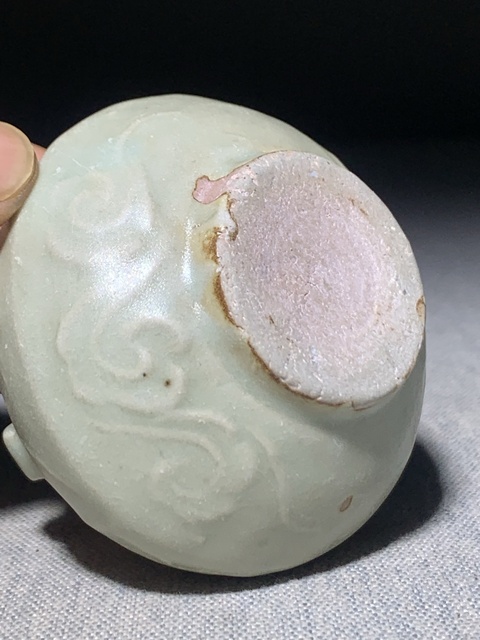 古玩陶瓷龍泉窯青釉印花雙系水盂真品鑒賞圖
