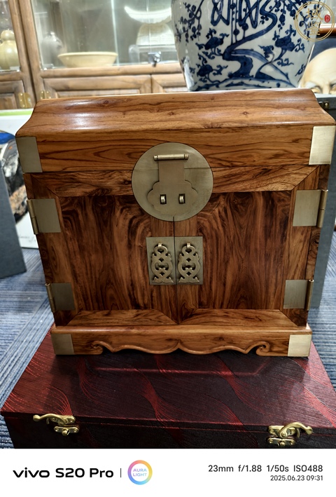 古玩雜項黃花梨官皮箱真品鑒賞圖
